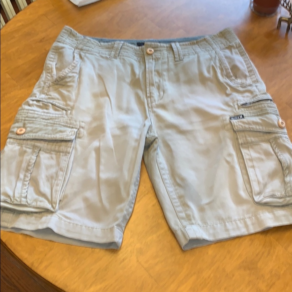 Men’s Hurley khaki cargo shorts